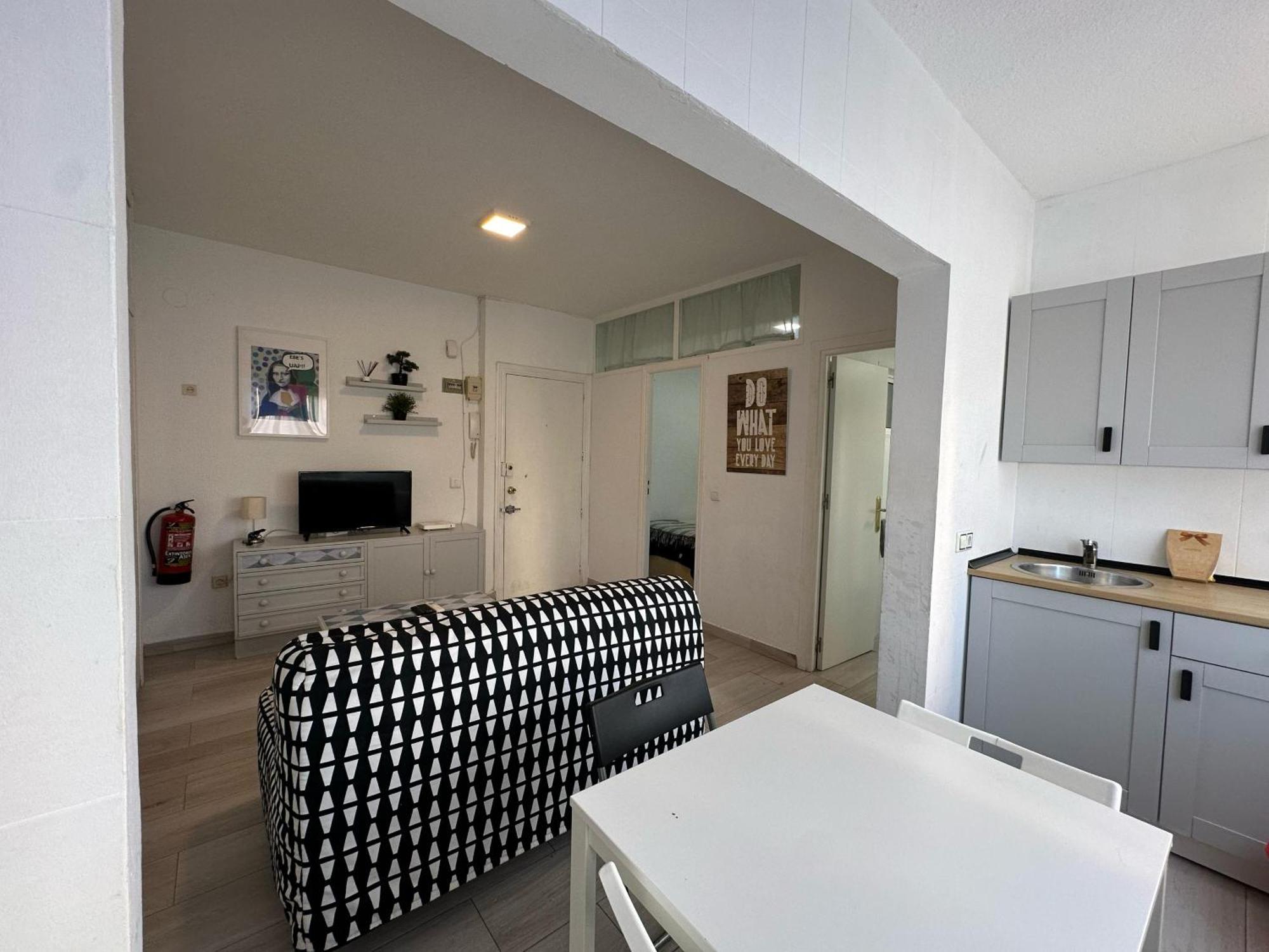 Cg131 - Centro 50 Metros, Playa 650 Metros, Wifi, Fire Stick Amazon Apartment Torremolinos Exterior photo